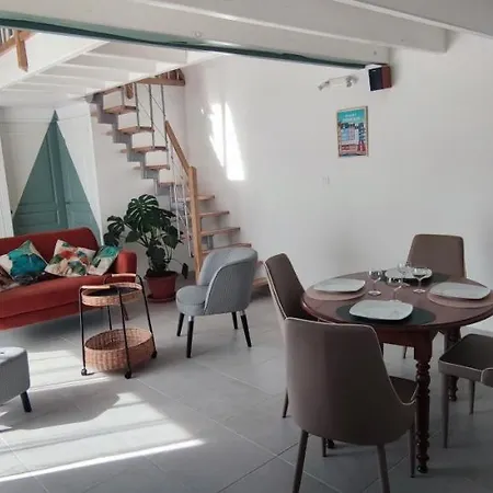 Holiday home Des 3 Marcassins Preaux